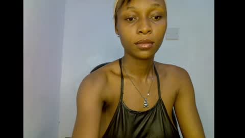 Snapshot of juicy_pinkpussy564197 chatting on 07/09/26, 08:07 olivia online show from 07/09/26, 08:07