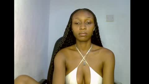 Snapshot of juicy_pinkpussy564197 chatting on 07/17/26, 05:03 olivia online show from 07/17/26, 05:03