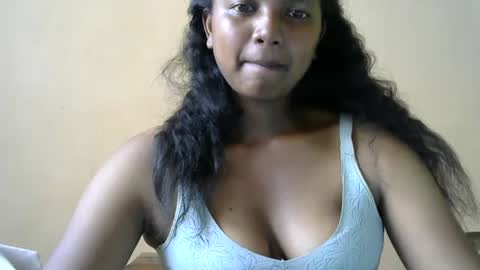 stellah online show from 02/13/25, 11:28