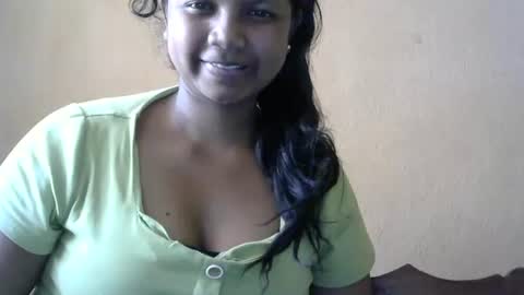 stellah online show from 09/12/25, 07:52