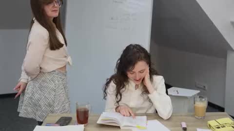 Elza online show from 02/10/26, 12:20