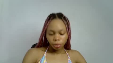 Snapshot of juicy_slut0 chatting on 07/06/26, 03:47 Champaign online show from 07/06/26, 03:47