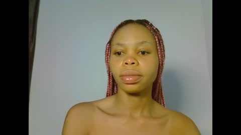Snapshot of juicy_slut0 chatting on 07/16/26, 05:57 Champaign online show from 07/16/26, 05:57
