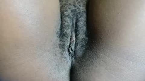 pretty online show from 09/22/25, 03:41