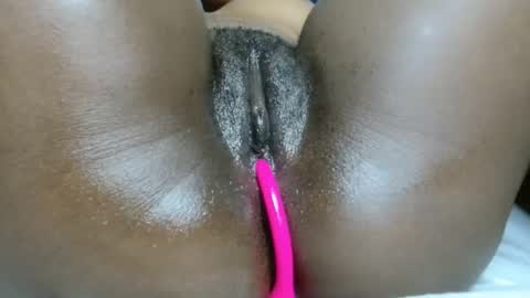 pretty online show from 04/07/26, 05:08