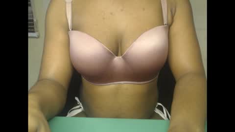 juicycuntx online show from 10/03/25, 05:15