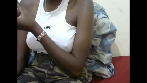 juicyebonitaa online show from 12/14/25, 07:07