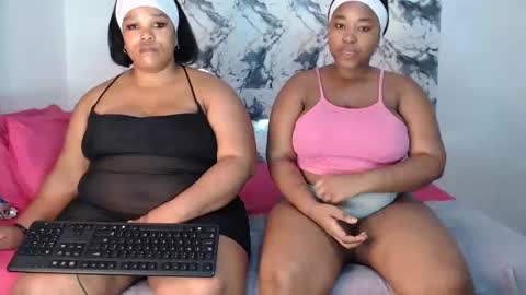 Snapshot of juicyjasminx chatting on 04/16/26, 07:47 juicyjasminx online show from 04/16/26, 07:47