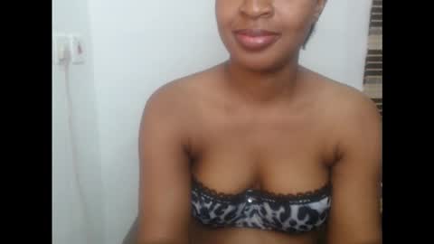 juicykinkx online show from 10/12/25, 12:26