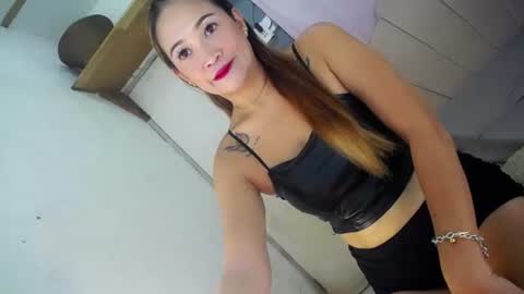 Den  online show from 02/15/26, 05:48