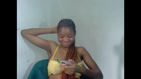 juicynpinkx online show from 03/23/26, 04:00