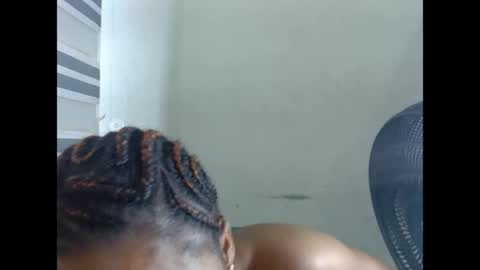 juicynpinkx online show from 04/05/26, 11:51