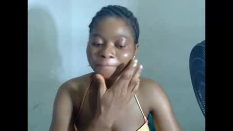 juicynpinkx online show from 04/08/26, 10:21