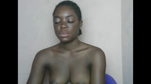 Snapshot of juicyyxboobs chatting on 07/02/26, 11:33 juicyyxboobs online show from 07/02/26, 11:33