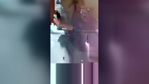 Snapshot of juicyyxx3 chatting on 03/07/26, 10:29 Juiccy online show from 03/07/26, 10:29