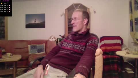 Snapshot of juka14 chatting on 12/23/24, 01:08 Call me Juka here - onlyfans juka14 online show from 12/23/24, 01:08