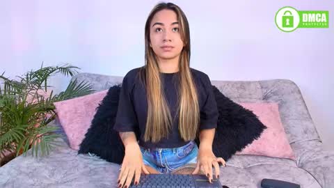 Jules and Gia online show from 03/23/26, 05:17