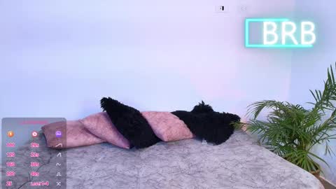 Jules and Gia online show from 03/28/26, 09:09