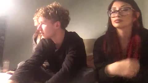 jules_vondi online show from 12/01/25, 04:17