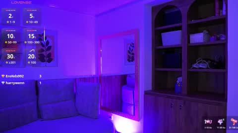 Snapshot of julesbennet chatting on 02/06/26, 11:35 Jules Bennett online show from 02/06/26, 11:35