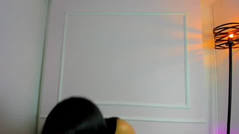 Snapshot of julescornett chatting on 01/14/25, 03:53 Julees online show from 01/14/25, 03:53