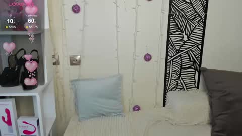 Snapshot of julescrown chatting on 01/11/25, 04:27 Jules online show from 01/11/25, 04:27