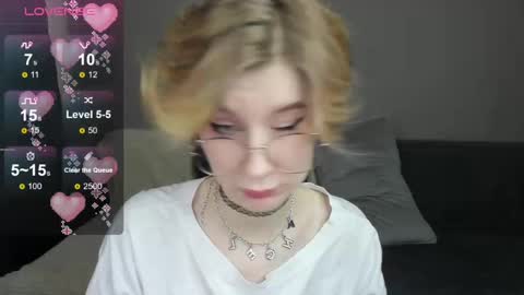 Snapshot of julescrown chatting on 02/22/25, 04:18 Jules online show from 02/22/25, 04:18