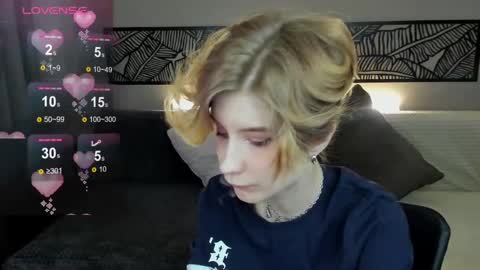 Snapshot of julescrown chatting on 03/07/25, 04:02 Jules online show from 03/07/25, 04:02