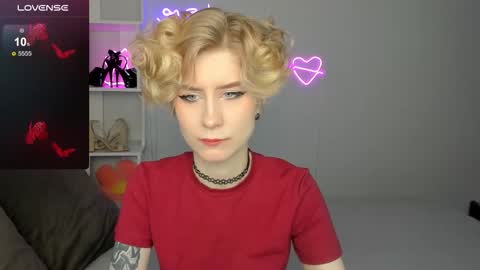 Snapshot of julescrown chatting on 10/05/25, 12:42 Jules online show from 10/05/25, 12:42