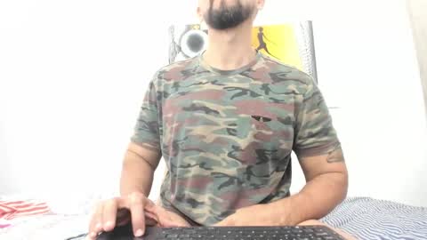 Snapshot of juleslatin122 chatting on 12/27/24, 03:15 Jules online show from 12/27/24, 03:15