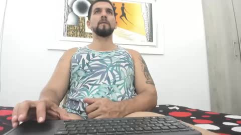 Snapshot of juleslatin122 chatting on 12/29/24, 07:32 Jules online show from 12/29/24, 07:32