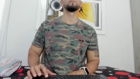 Snapshot of juleslatin122 chatting on 01/20/25, 11:56 Jules online show from 01/20/25, 11:56