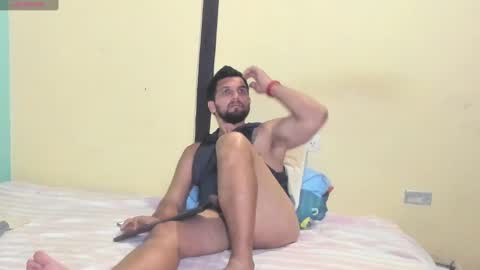 Snapshot of juleslatin122 chatting on 02/18/25, 02:05 Jules online show from 02/18/25, 02:05