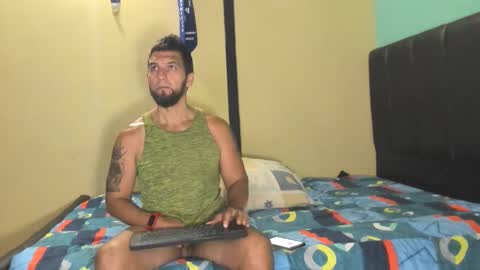 Snapshot of juleslatin122 chatting on 03/04/25, 10:46 Jules online show from 03/04/25, 10:46