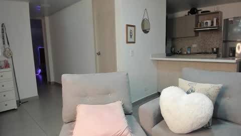 Snapshot of julessy_bonny chatting on 02/12/26, 03:40 julessy online show from 02/12/26, 03:40