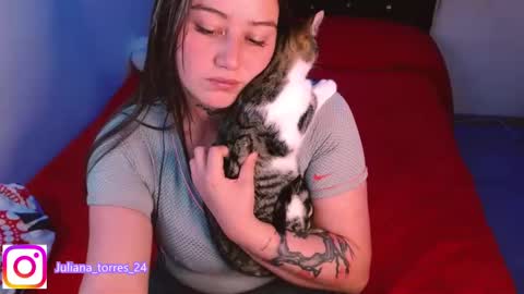  Juliana Torres  online show from 01/06/25, 11:42