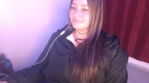  Juliana Torres  online show from 02/26/25, 05:53