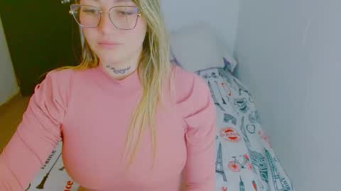  Juliana Torres  online show from 02/23/26, 09:12