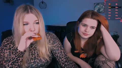 Snapshot of juli_kisss chatting on 02/05/25, 12:49 juli kisss online show from 02/05/25, 12:49