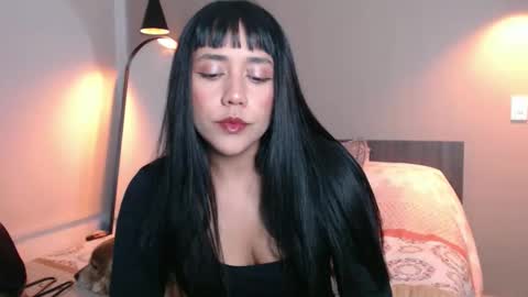 Snapshot of juli_love11 chatting on 06/01/26, 10:22 JULIETA online show from 06/01/26, 10:22
