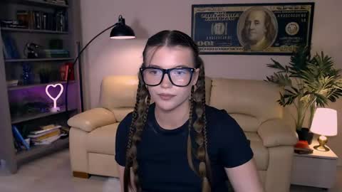 julia485262 online show from 07/06/26, 03:14