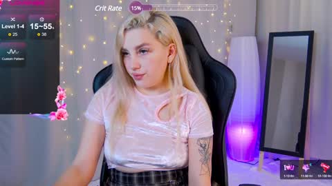 julia__bunny online show from 01/20/25, 12:25