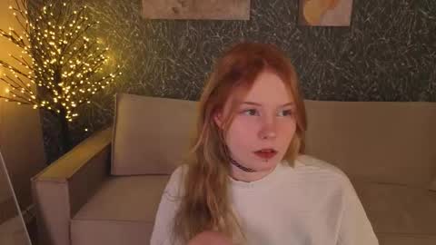 Julia online show from 02/10/26, 01:43