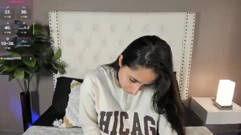 Snapshot of julia_martinezz_ chatting on 07/20/26, 11:45 J U L IA M A R T I N E Z online show from 07/20/26, 11:45