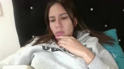 Snapshot of julia_roberts420 chatting on 01/15/26, 12:37 Julia Schedule 10 pm to 4 am GTM-5 online show from 01/15/26, 12:37