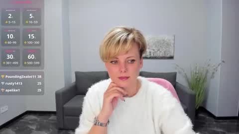 Julia online show from 01/16/25, 03:56