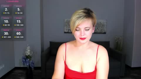 Julia online show from 09/23/25, 12:19