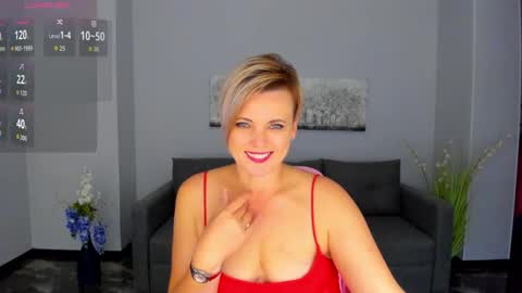 Julia online show from 10/24/25, 01:07