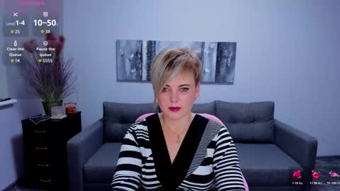 Julia online show from 12/01/25, 01:05