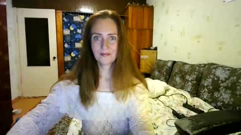 juliaa_foxi online show from 11/04/25, 05:45